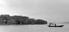 46 - Murano 1960, il traghetto in batela buranela.jpg